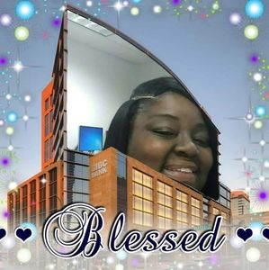 Meet your Posher, Katina